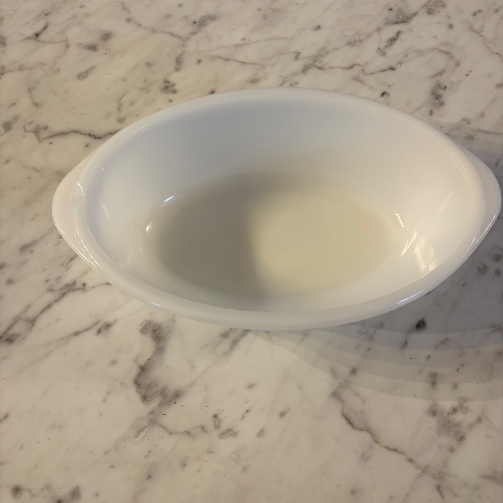 Glasbake White Milk Glass Oval Casserole Baking Dish 1 Qt J-235 Made in USA